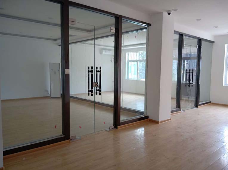 辦公室安裝隔斷安裝細(xì)節(jié)有哪些要注意的？