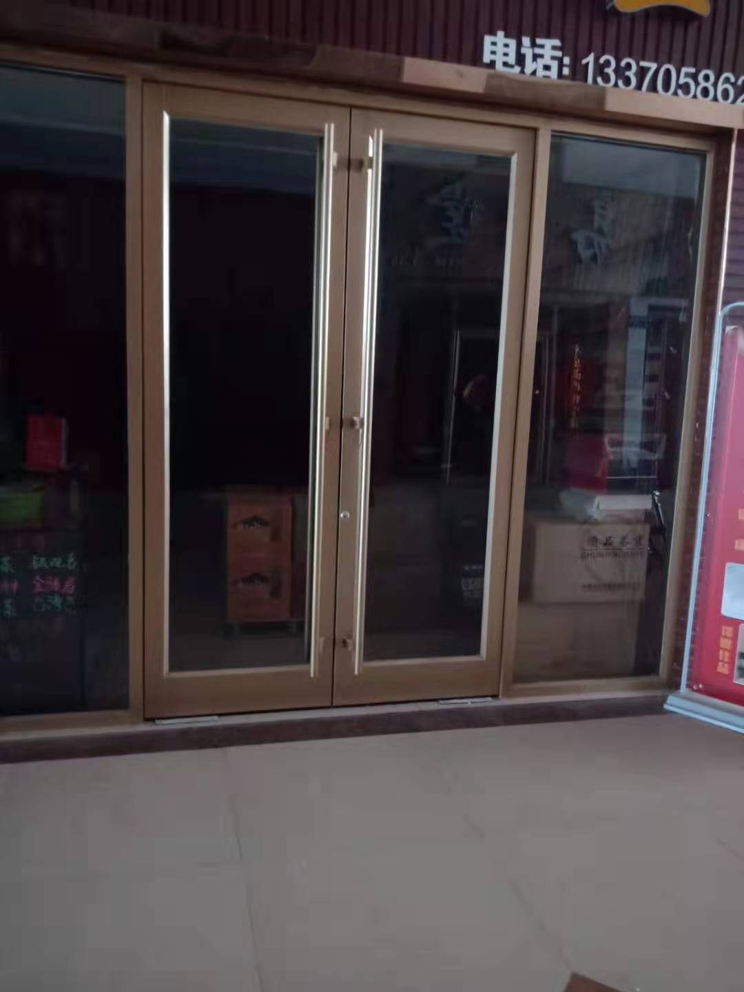 肯德基門的防水功能怎么做？